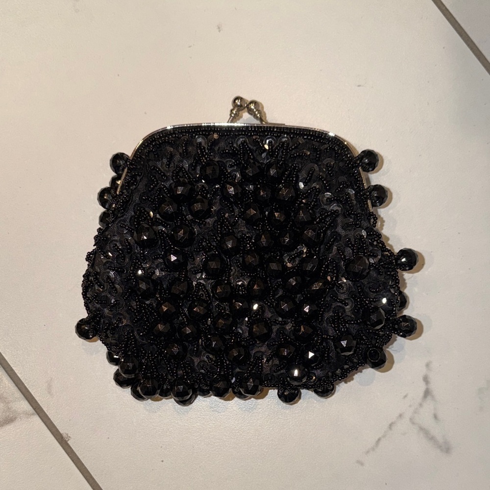 Elegant Black Beaded Clutch - Picture 2 of 5